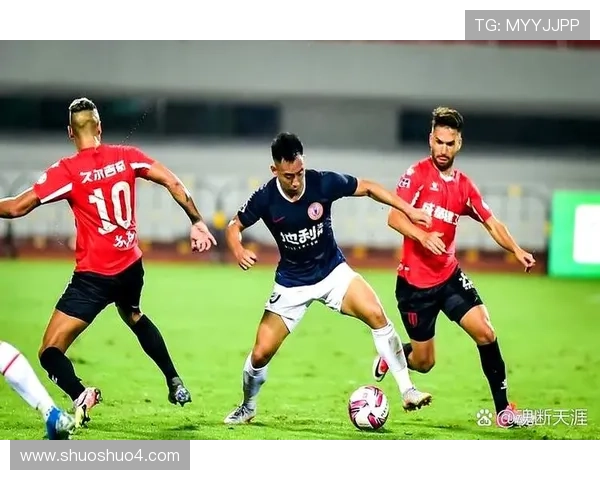 江苏省城市足球联赛第六轮精彩对决 各队全力争胜争夺积分榜领先位置 江苏省城市足球联赛第六轮精彩对决 各队全力争胜争夺积分榜领先位置