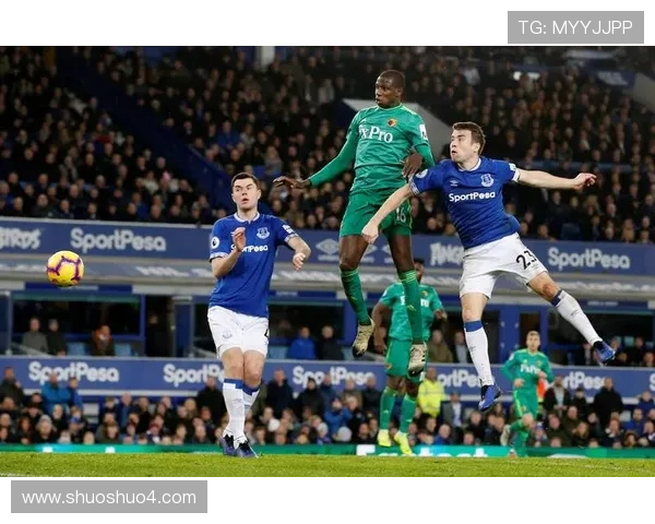 赫尔城俱乐部宣布新赛季阵容调整 引入三名新援以提升战斗力 赫尔城俱乐部宣布新赛季阵容调整 引入三名新援以提升战斗力