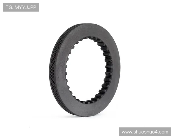 F1赛车赛季新动态:顶级车队争夺激烈 多项规则改革引发关注 F1赛车赛季新动态:顶级车队争夺激烈 多项规则改革引发关注