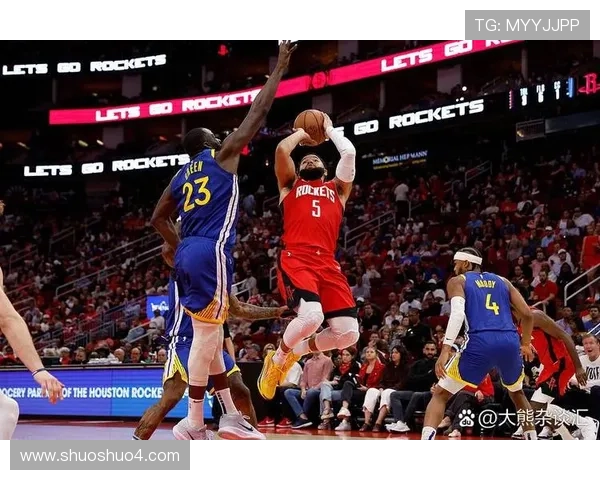 NBA风云再起焦点大战上演巨星对决引爆联盟新格局