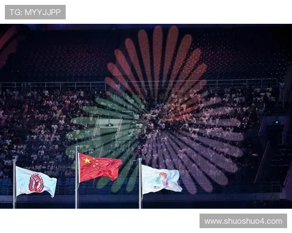 国家队惊险逆转成功夺冠时刻再现引爆全国球迷激情全场沸腾狂欢夜 国家队惊险逆转成功夺冠时刻再现引爆全国球迷激情全场沸腾狂欢夜